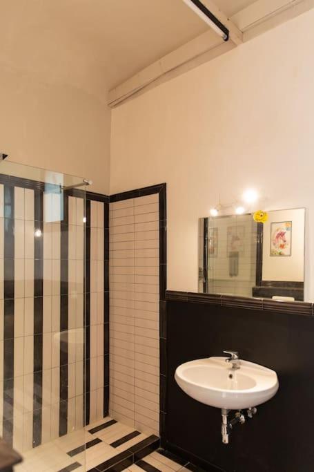 Nice Apartment Near The Basilica Of San Lorenzo 佛罗伦萨 外观 照片
